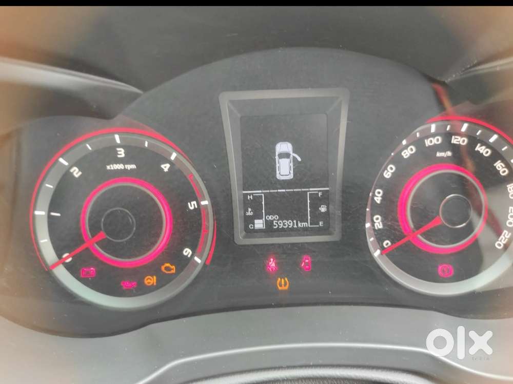 Mahindra Xuv300 W8 Option, 2020, Diesel