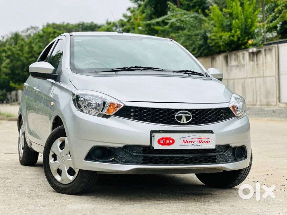Tata Tiago 1.2 Revotron Xt, 2016, Petrol