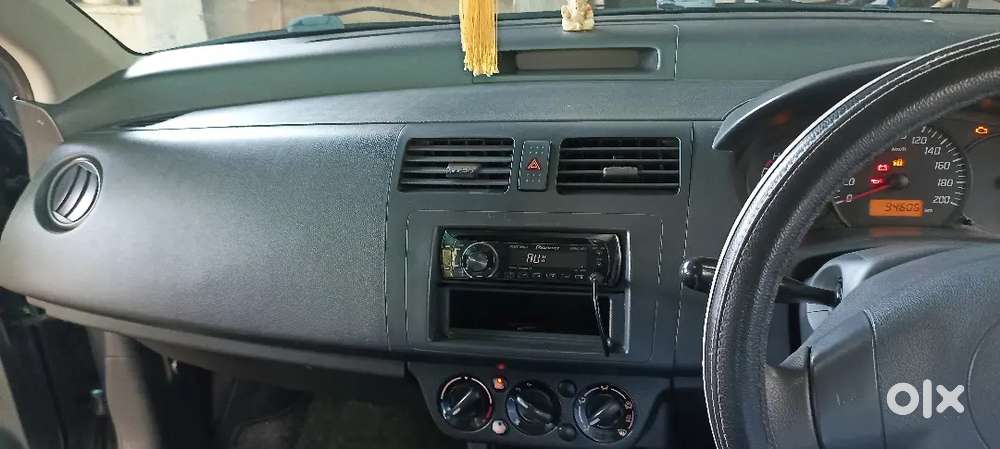Swift Lxi Maruti 2009