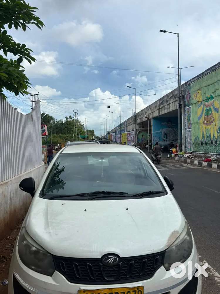 Mahindra Marazzo Diesel 2019