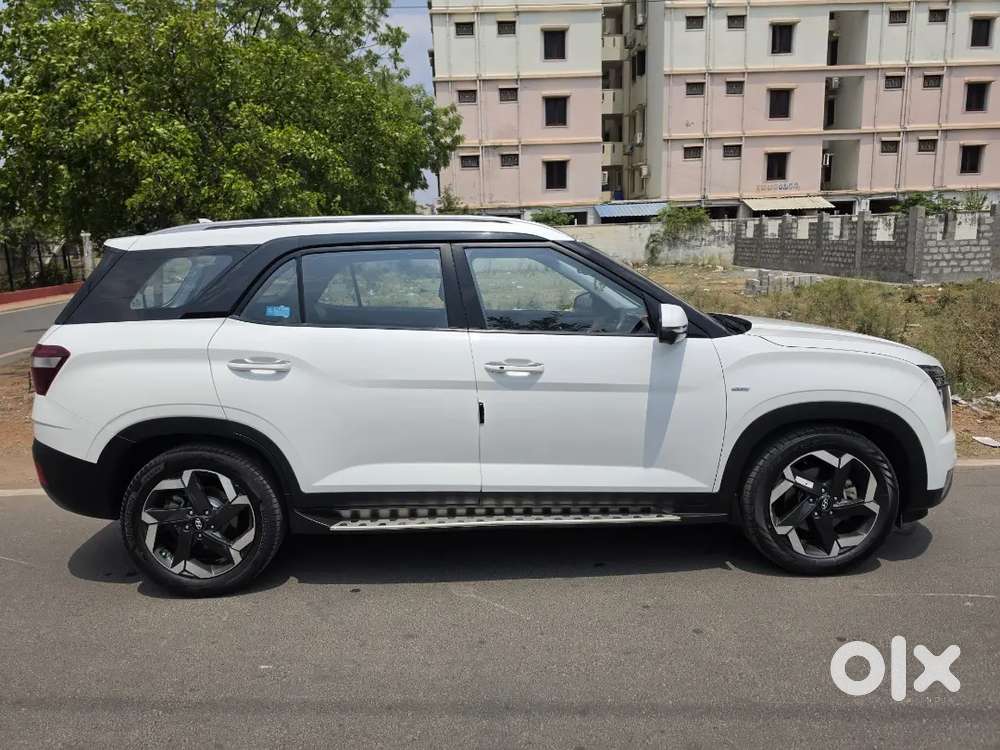 Hyundai Alcazar Signature 2023