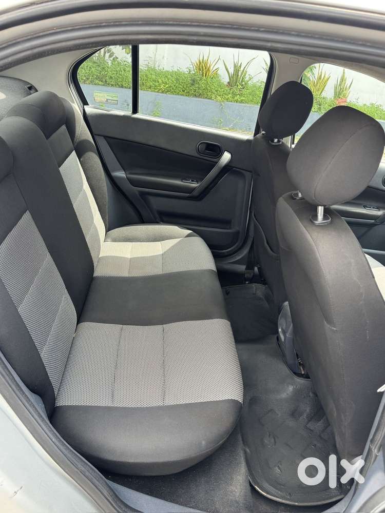 Ford Fiesta 1.4 Zxi Duratec, 2011, Diesel