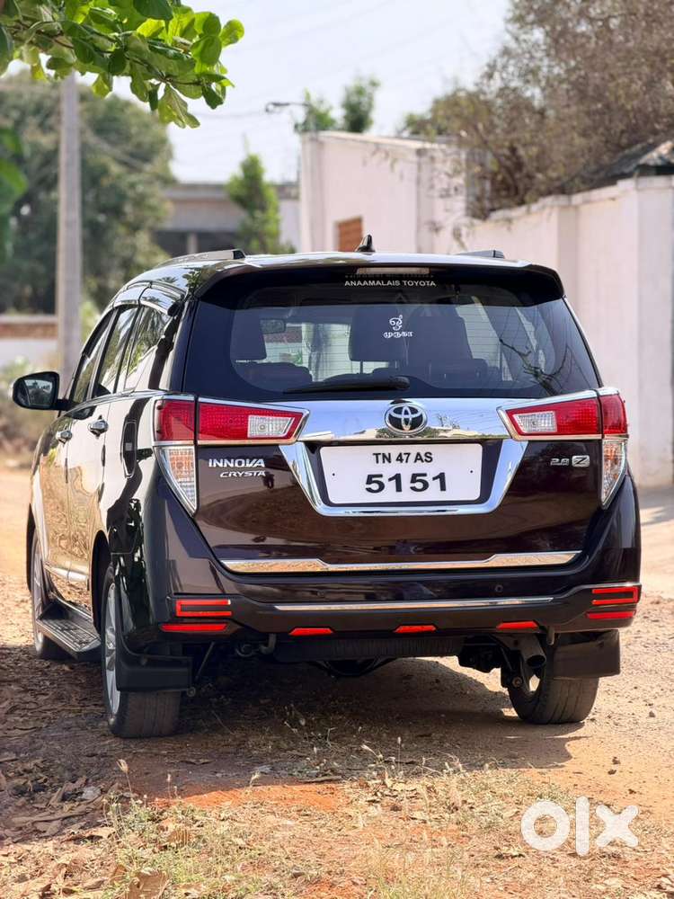 Toyota Innova Crysta 2.8z Automatic, 2016, Diesel