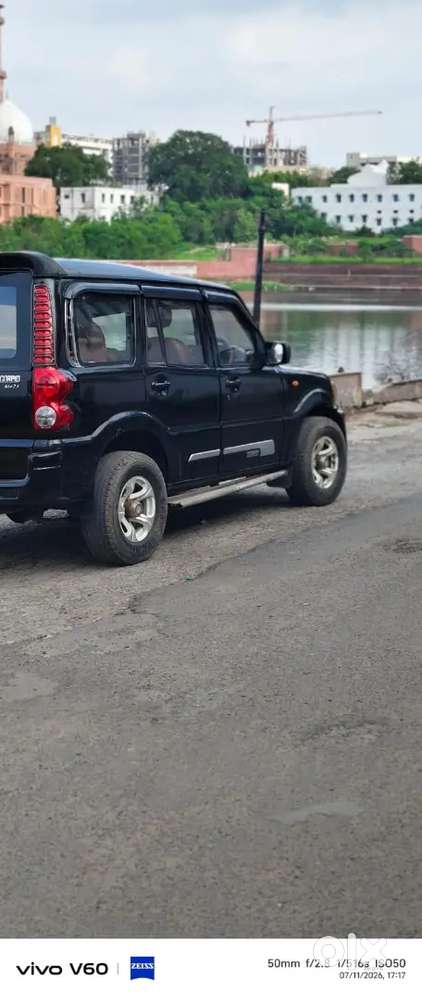 Mahindra Scorpio Diesel 2005