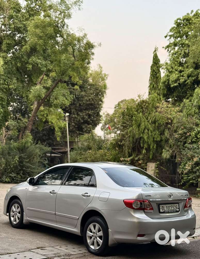 Toyota Corolla Altis 2010-2013 G Hv At, 2013, Petrol