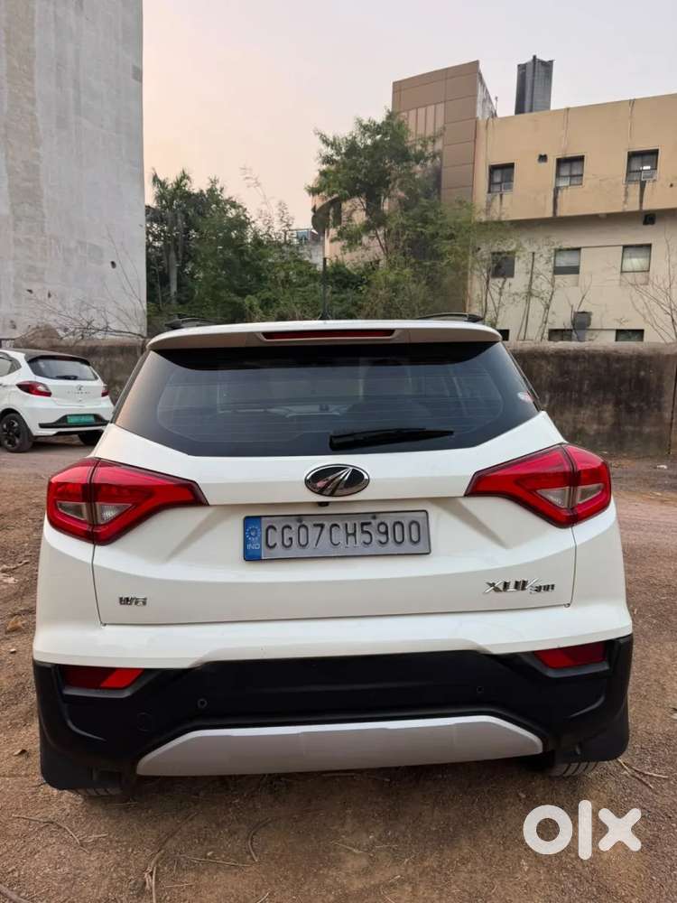 Mahindra Xuv300 W8 Option Diesel, 2022, Diesel