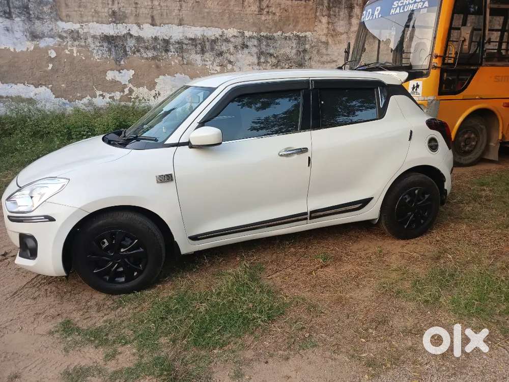 Maruti Suzuki Swift 2018 Petrol 49000 Km Driven