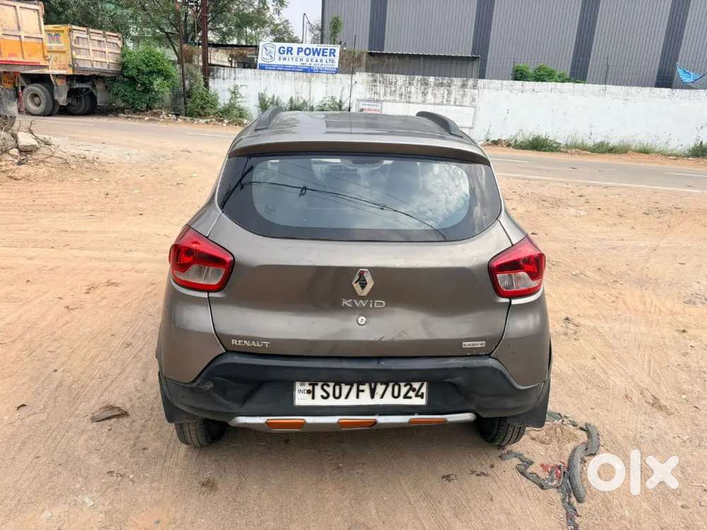 Kwid Climber Automatic