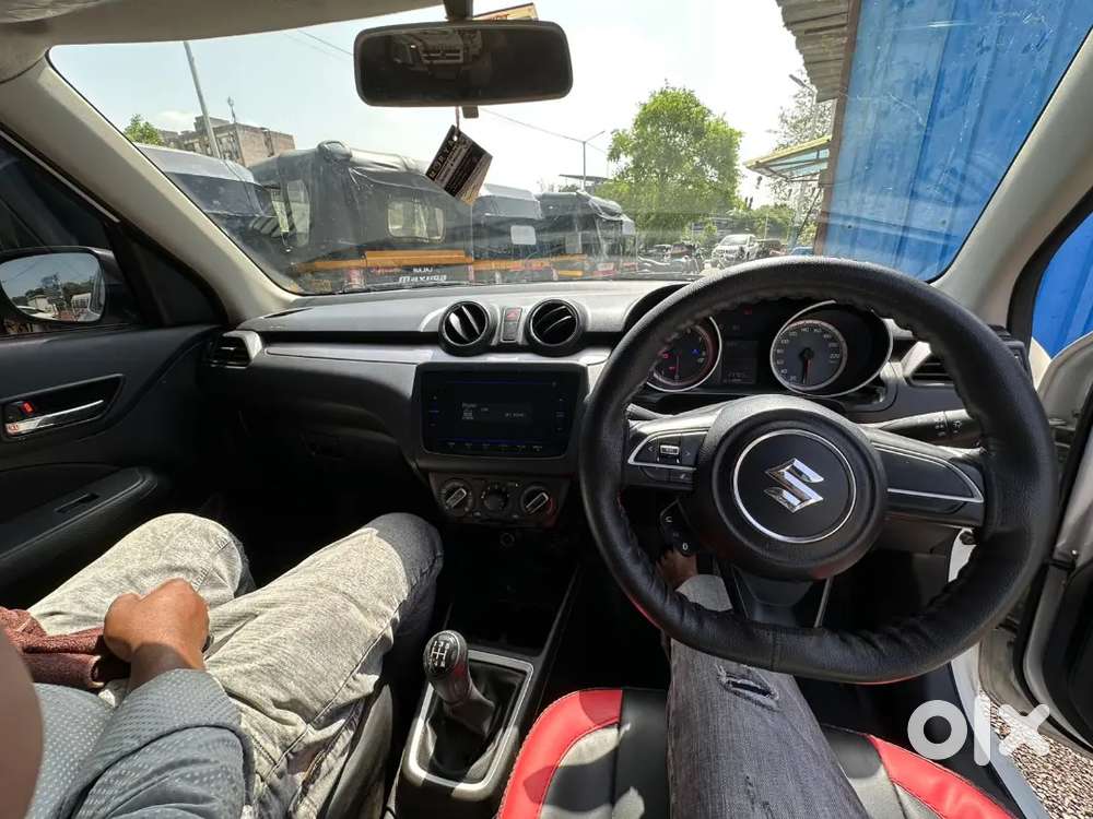 Maruti Suzuki Swift 2024 Petrol 240000 Km Driven