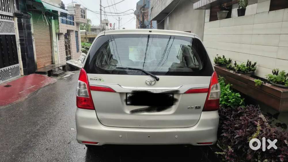 Toyota Innova 2.5 G Diesel 2015