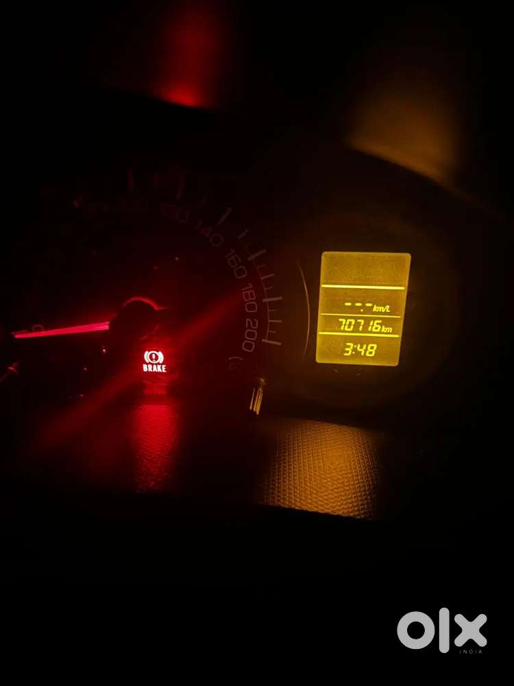 Maruti Suzuki Swift 2016 Petrol 71000 Km Driven