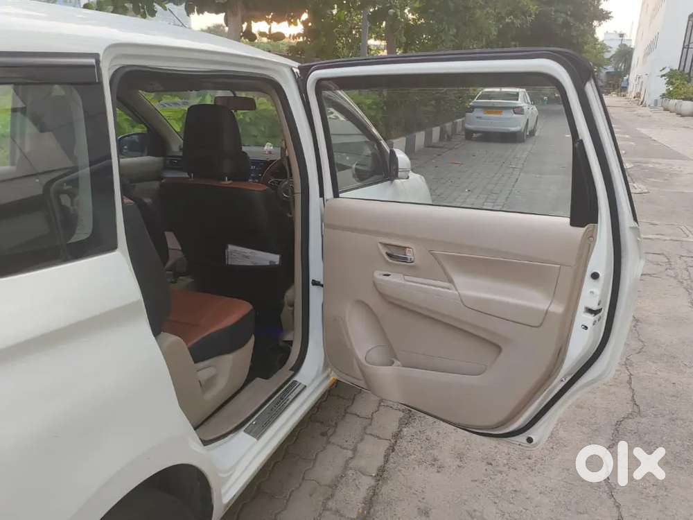 Maruti Ertiga Vxi 2024