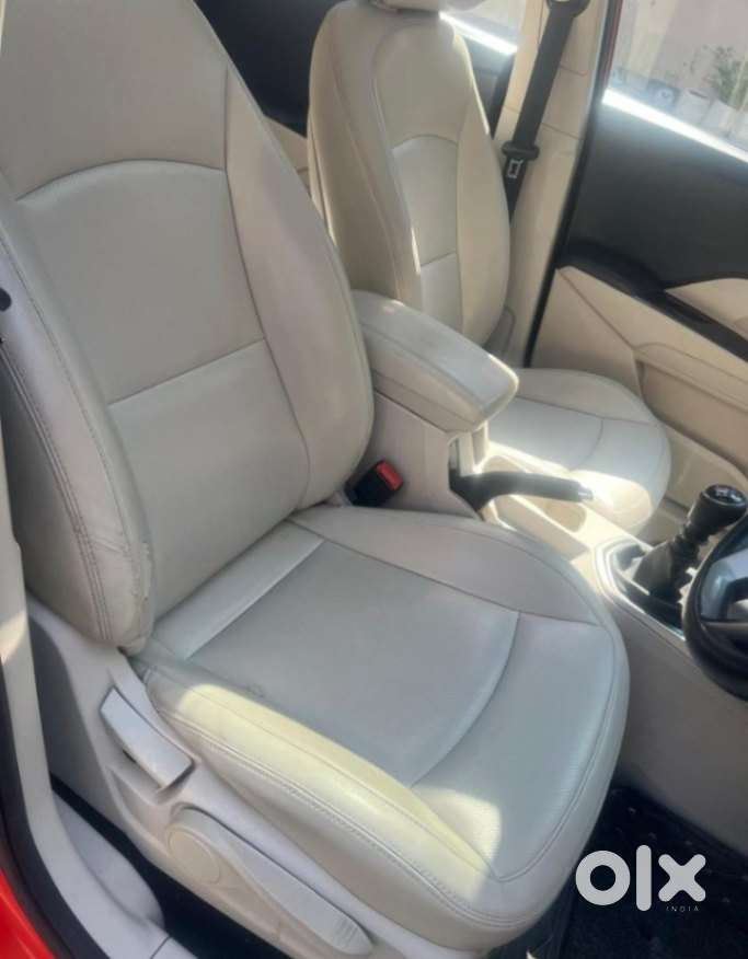 Mahindra Xuv300 W8 Option Diesel, 2019, Diesel