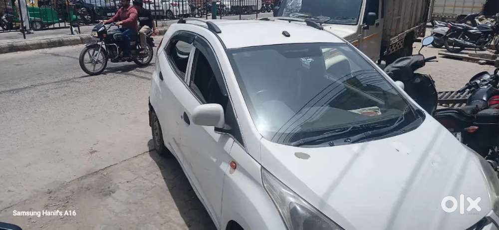Hyundai Eon 2013 Petrol 98000 Km Driven