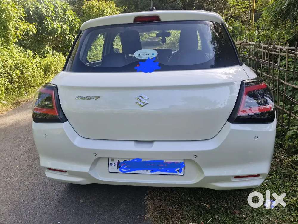 Maruti Suzuki Swift Lxi 2025