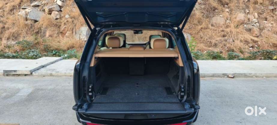 Land Rover Range Sv 4.4 Petrol, 2022, Petrol