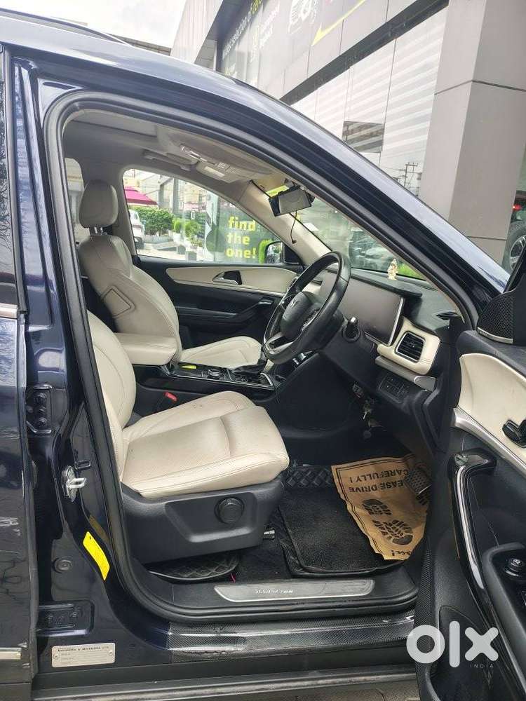Mahindra Xuv700, 2022, Diesel