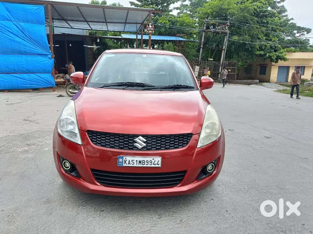 Swift Lxi Maruti 2011