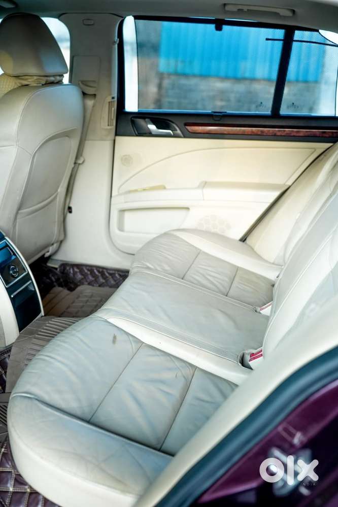 Skoda Superb Petrol 2010 Year
