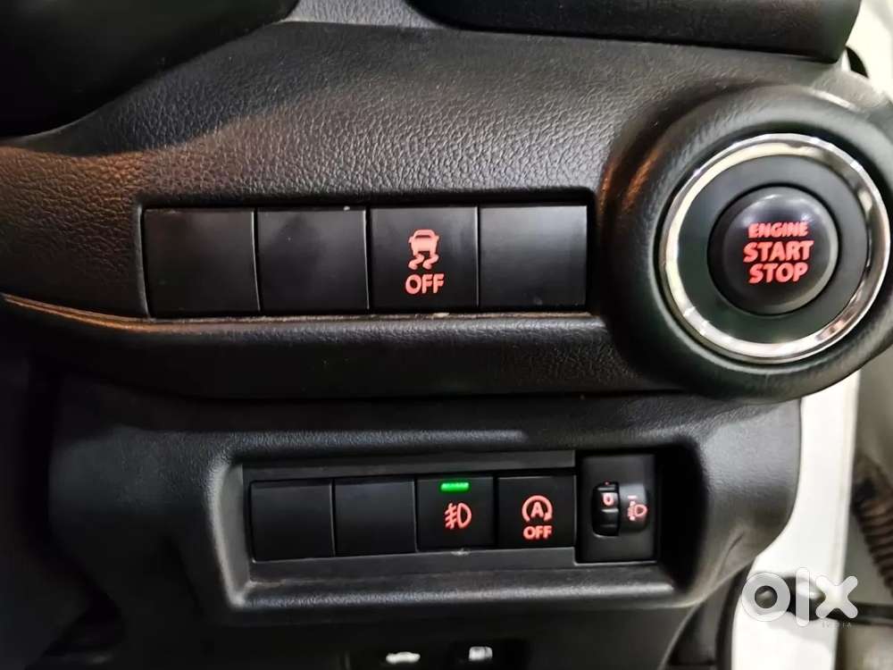 Maruti Suzuki Swift, 2025, Petrol