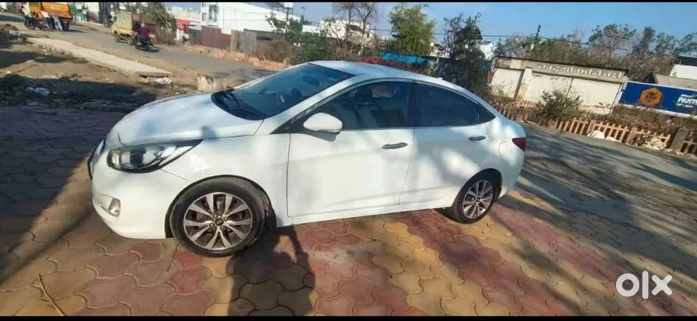 Hyundai Verna Diesel 2012 Automatic 100000 Km Driven