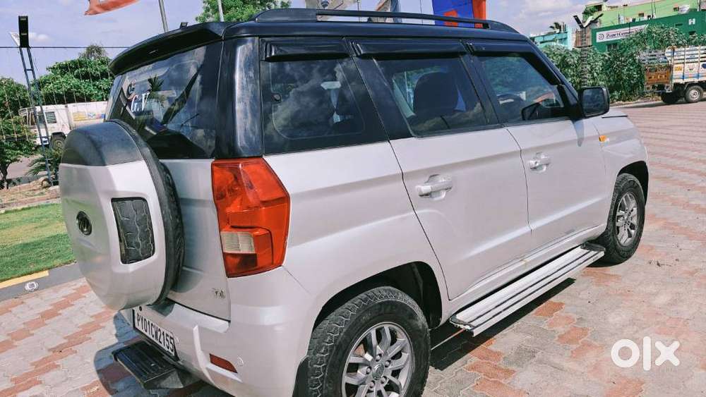 Mahindra Tuv 300 T10, 2020, Diesel
