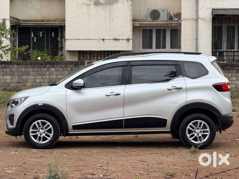 Renault Triber Rxz, 2020, Petrol