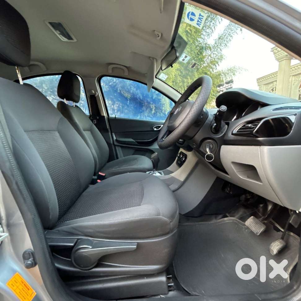 Tata Tigor Xza, 2019, Petrol