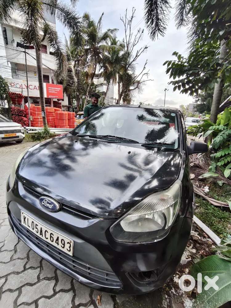 Ford Figo 2011 Petrol Manual