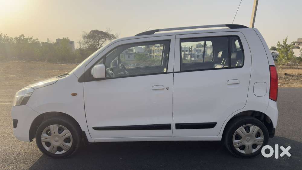 Maruti Suzuki Wagon R 1.0 2010-2019 Vxi (o), 2014, Petrol