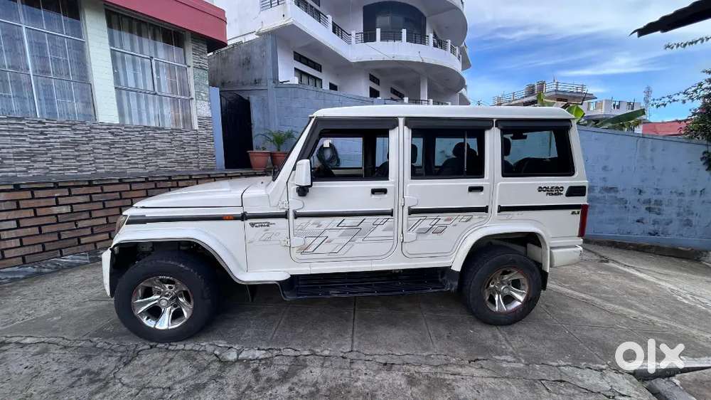 Bolero Power Plus 2017 - 1st Owner, No Accident, Original Condition!
