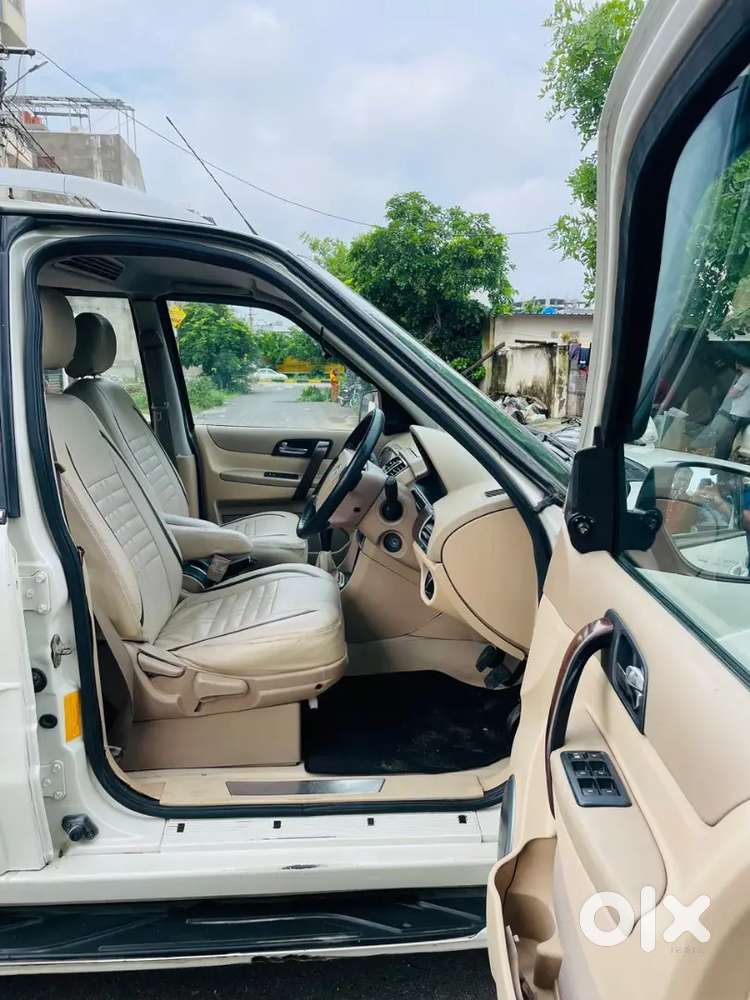 Tata Safari Storme 2020