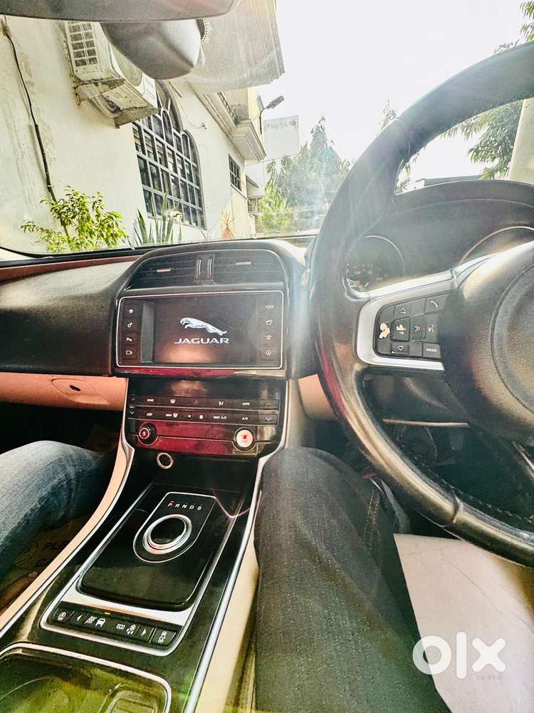 Jaguar Xe 2.0l Diesel Pure, 2018, Diesel
