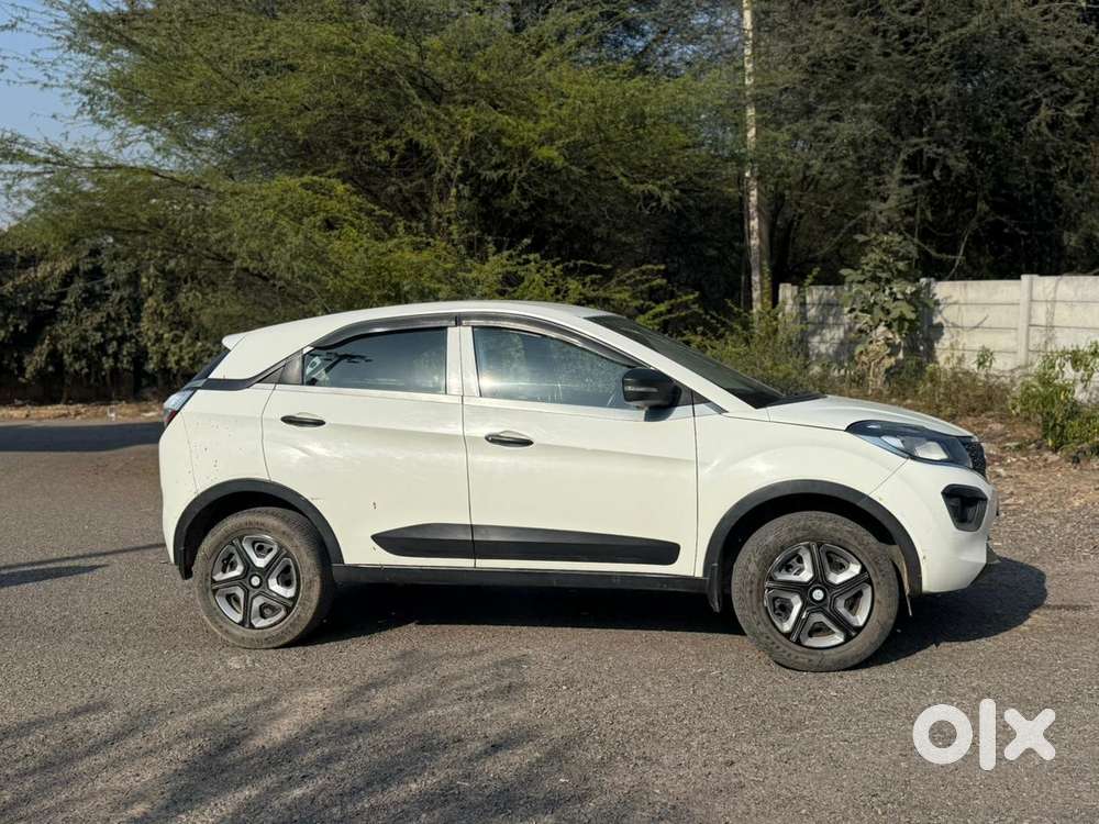 Tata Nexon 1.2 Revotron Xma Amt, 2019, Diesel