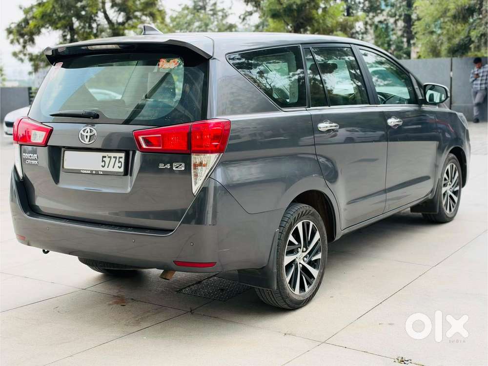 Toyota Innova Crysta [2020-ongoing] 2.4 Zx At 7 Str, 2022, Diesel