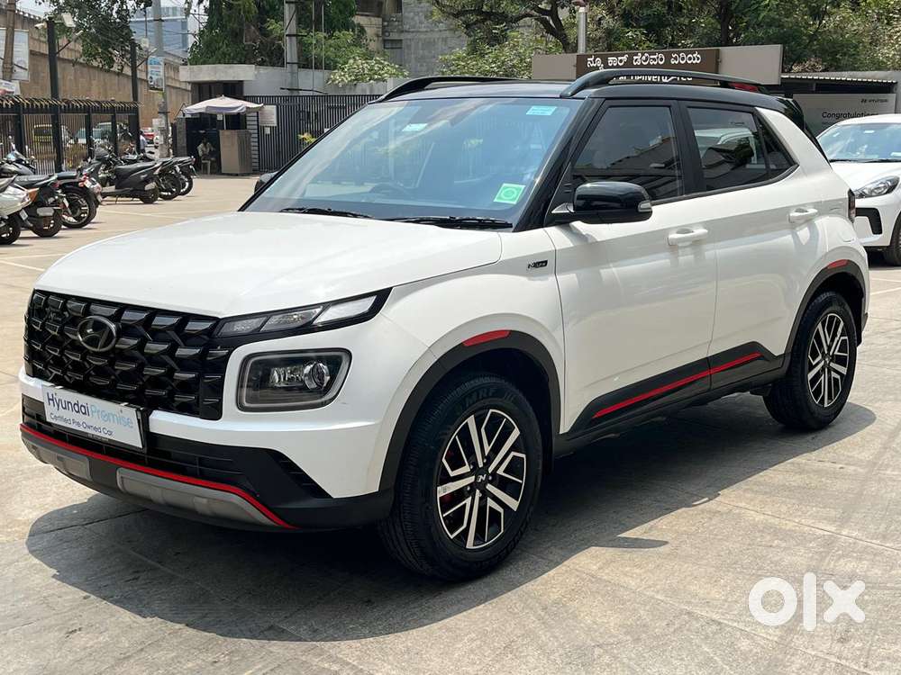 Hyundai Venue N Line N8 Mt Dual Tone, 2024, Petrol