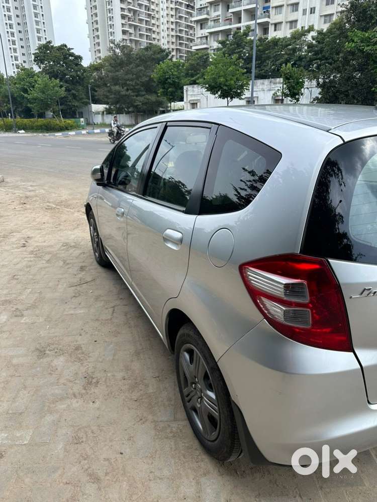 1st Owner's Honda Jazz 2009 Petrol 50000 Km Driven