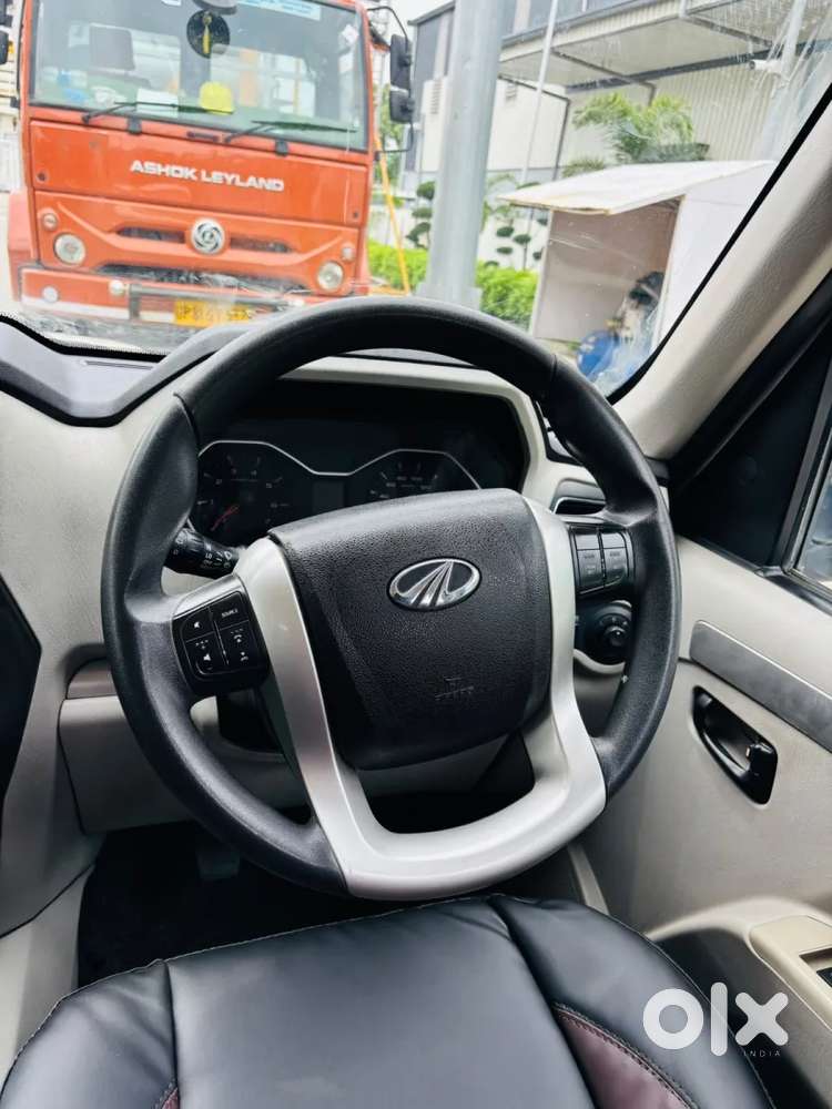 Mahindra Scorpio S10, 2017, Diesel