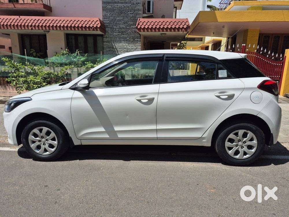 Hyundai I20 2015-2017 Sportz 1.2, 2017, Petrol