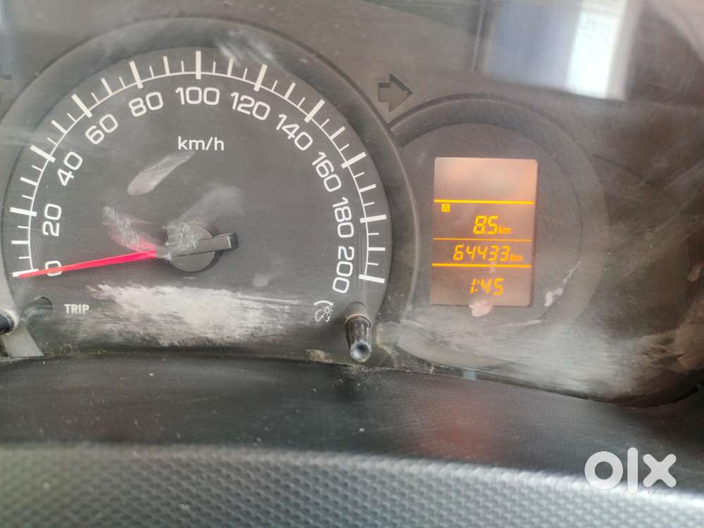 Maruti Suzuki Swift Lxi, 2014, Cng & Hybrids