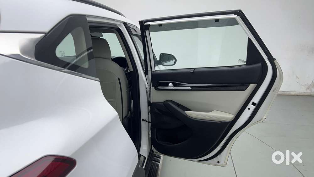 Kia Seltos 1.5 Htx At Petrol, 2021, Petrol