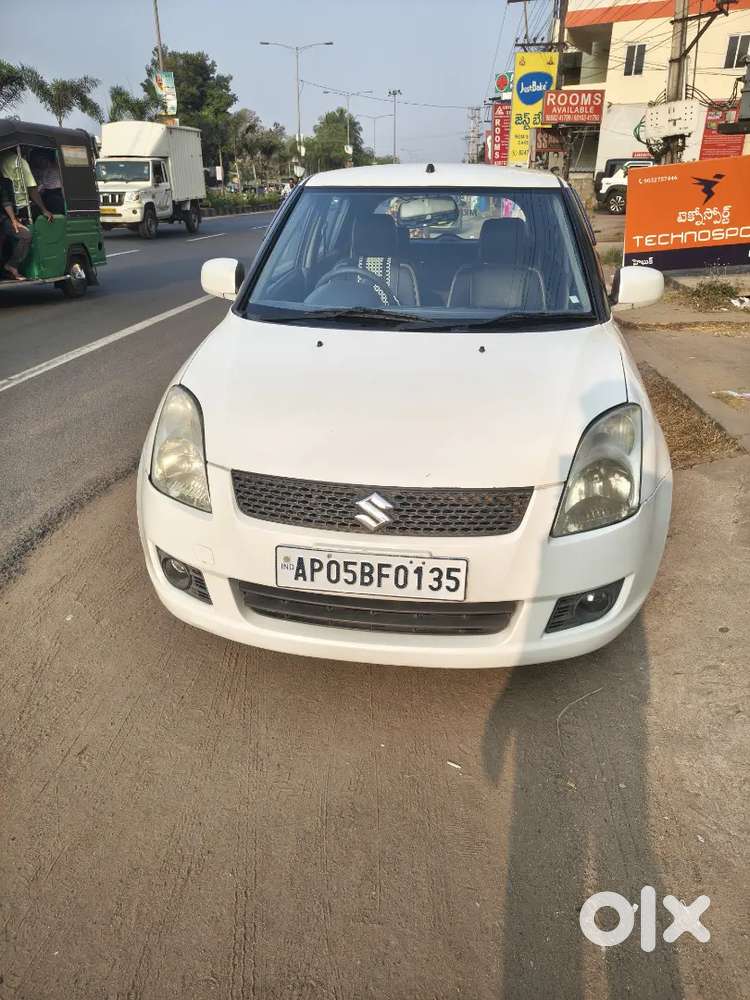 Maruti Suzuki Swift 2008 Diesel 130000 Km Driven