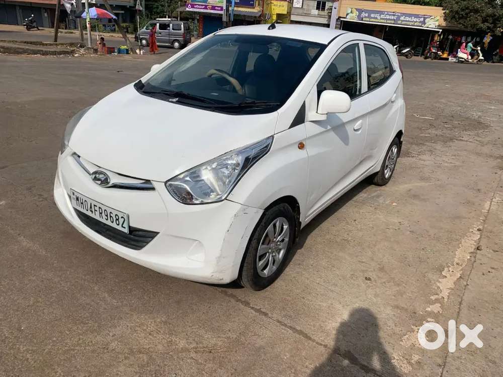 Hyundaei Eon Magna + 2012 Car