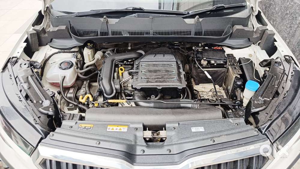 Skoda Kushaq 1.0 Tsi Ambition, 2022, Petrol