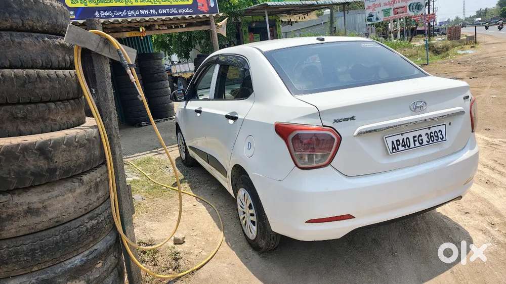Hyundai Xcent 2017 Diesel 105300 Km Driven