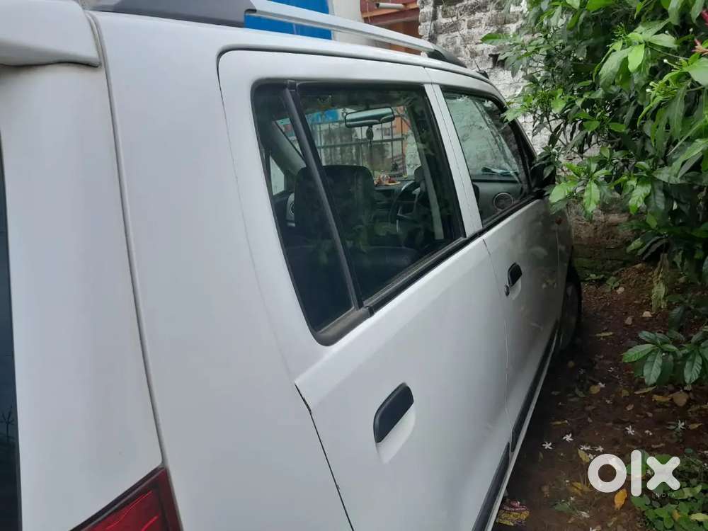 Maruti Suzuki Wagon R Lxi 2013