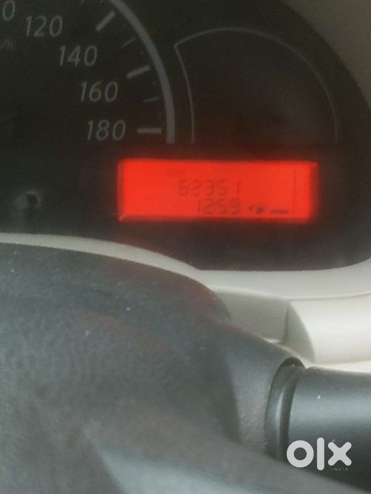 Nissan Micra 2010-2012 Xv, 2013, Petrol