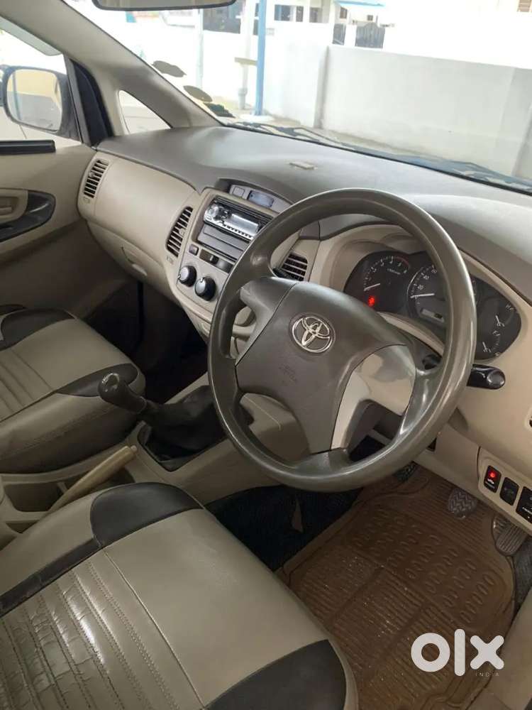 Toyota Innova 2013 Diesel Well Maintained