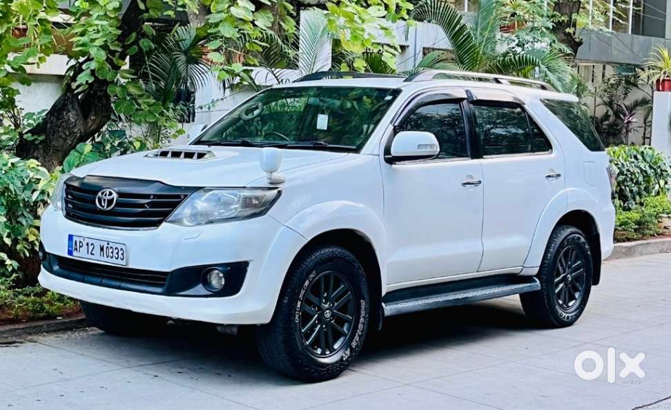 Toyota Fortuner, 2012, Diesel
