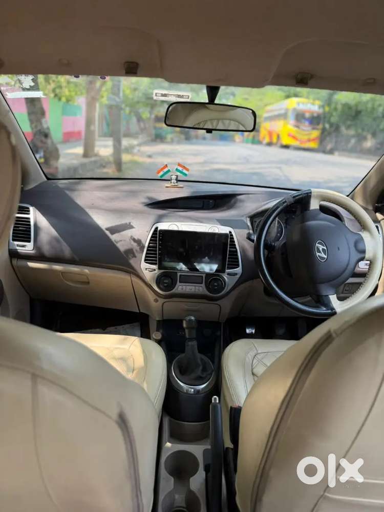 Hyundai I20 2011 Petrol Well Maintained